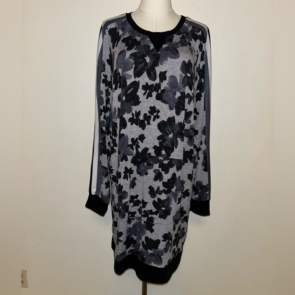 🩶Simply Vera Vera Wang Nightshirt🩶